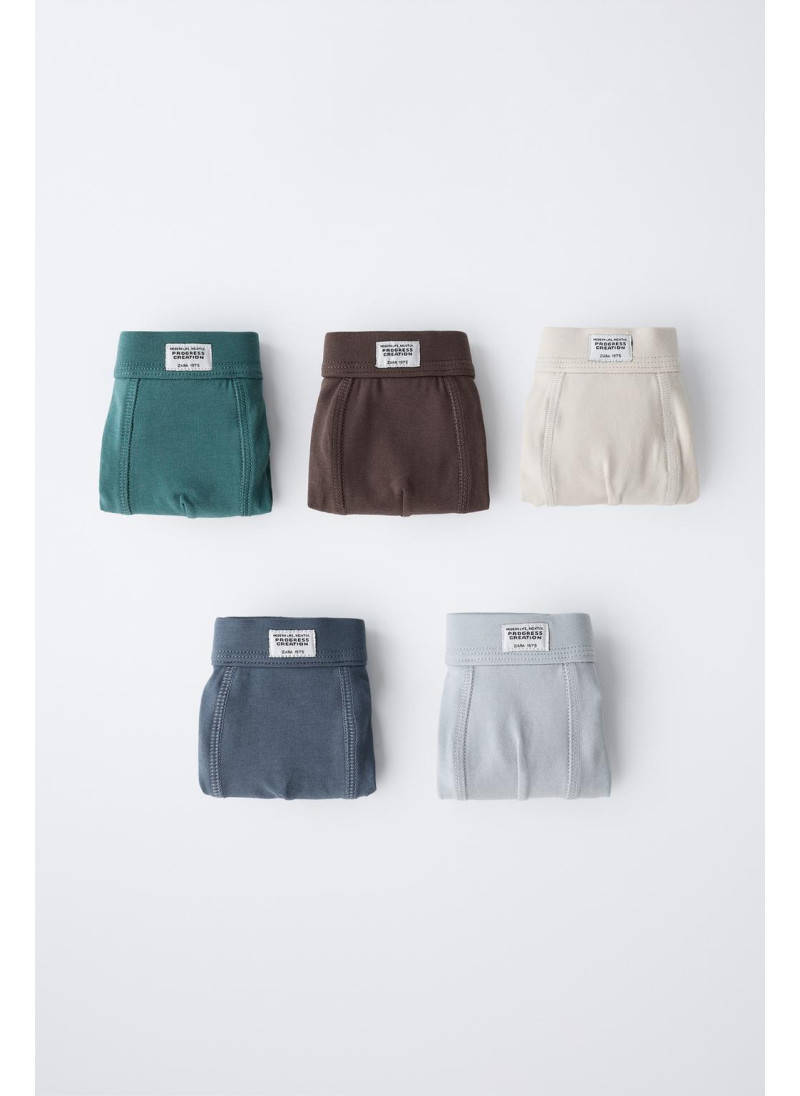 Набор из двух боксерских шорт для детей 2-6 лет с пятью ярлыками Набор из двух боксерских шорт для детей 2-6 лет с пятью ярлыками