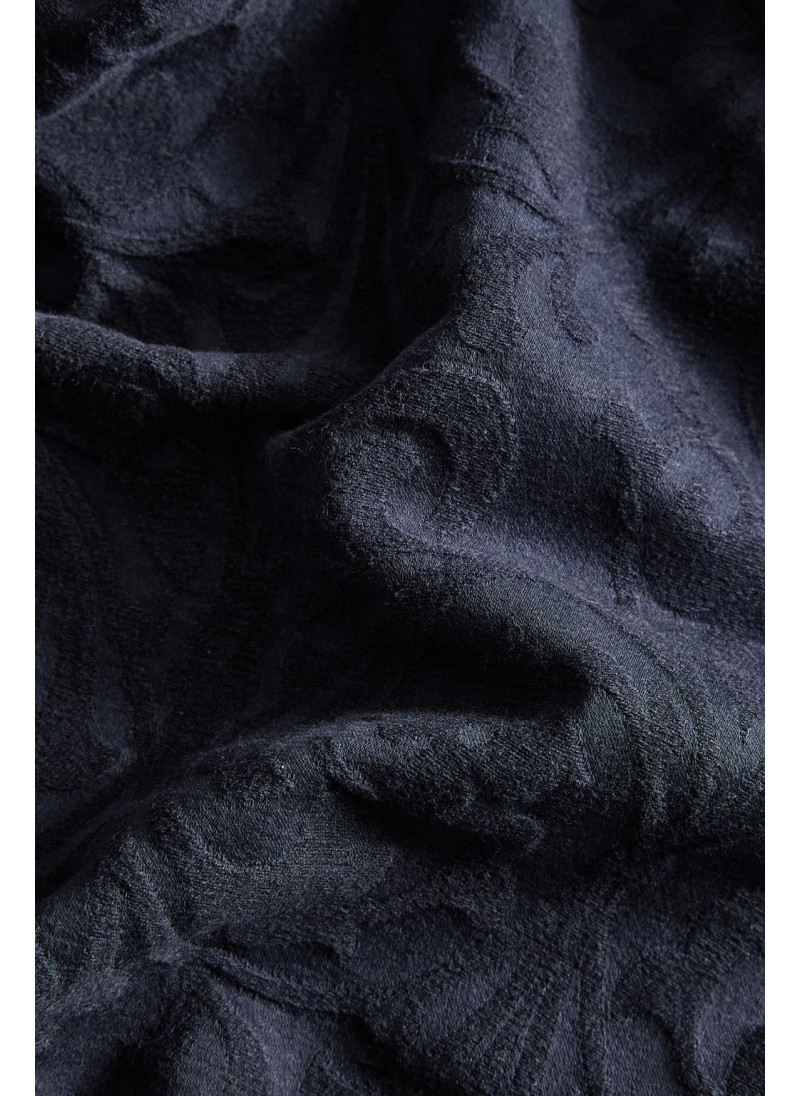 Скатерть с цветочным джаккардовым узором Скатерть с цветочным джаккардовым узором