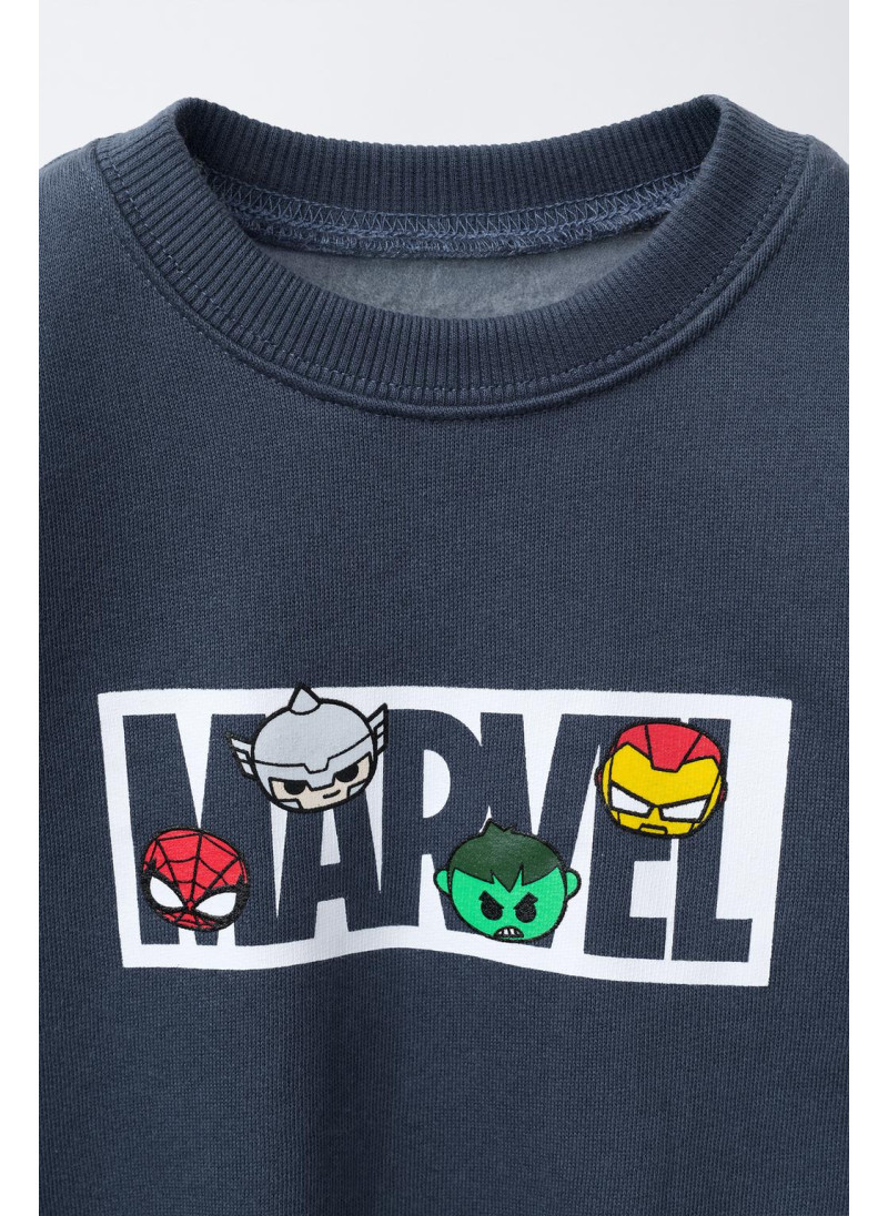 Кофта с капюшоном и брюки в комплекте the avengers © marvel Кофта с капюшоном и брюки в комплекте the avengers © marvel