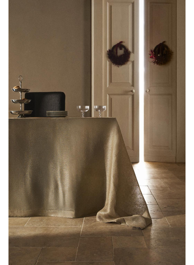 Льняная рождественская скатерть с металлической нитью Льняная рождественская скатерть с металлической нитью