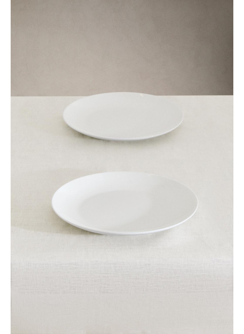 Льняная рождественская скатерть с цветочной вышивкой Льняная рождественская скатерть с цветочной вышивкой