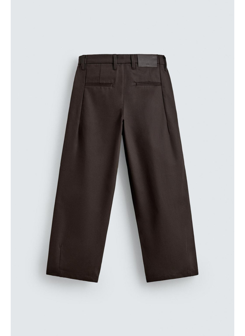 Широкие брюки-чино с защипами Широкие брюки-чино с защипами