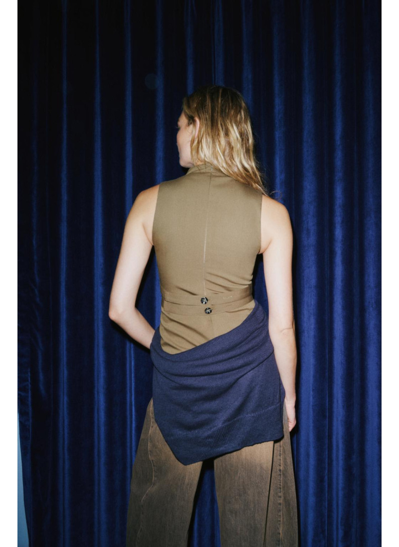 ТОП С ПУГОВИЦАМИ ТОП С ПУГОВИЦАМИ