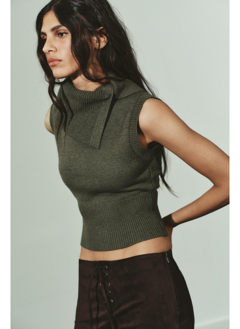 Топ с лацканами Топ с лацканами