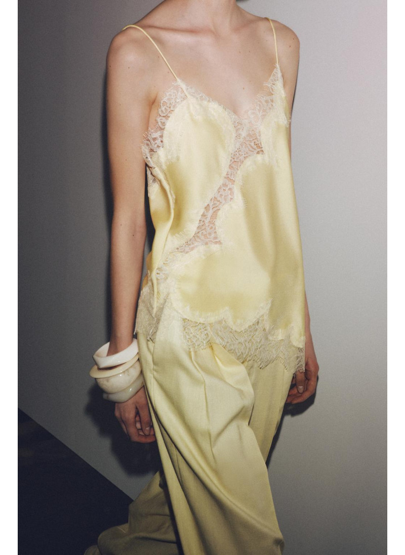 Топ-камисоль с кружевной отделкой zw collection Топ-камисоль с кружевной отделкой zw collection