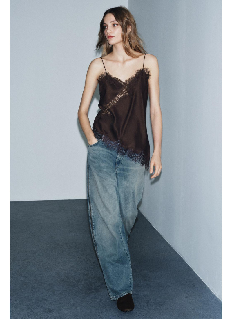 Топ-камисоль с кружевной от...