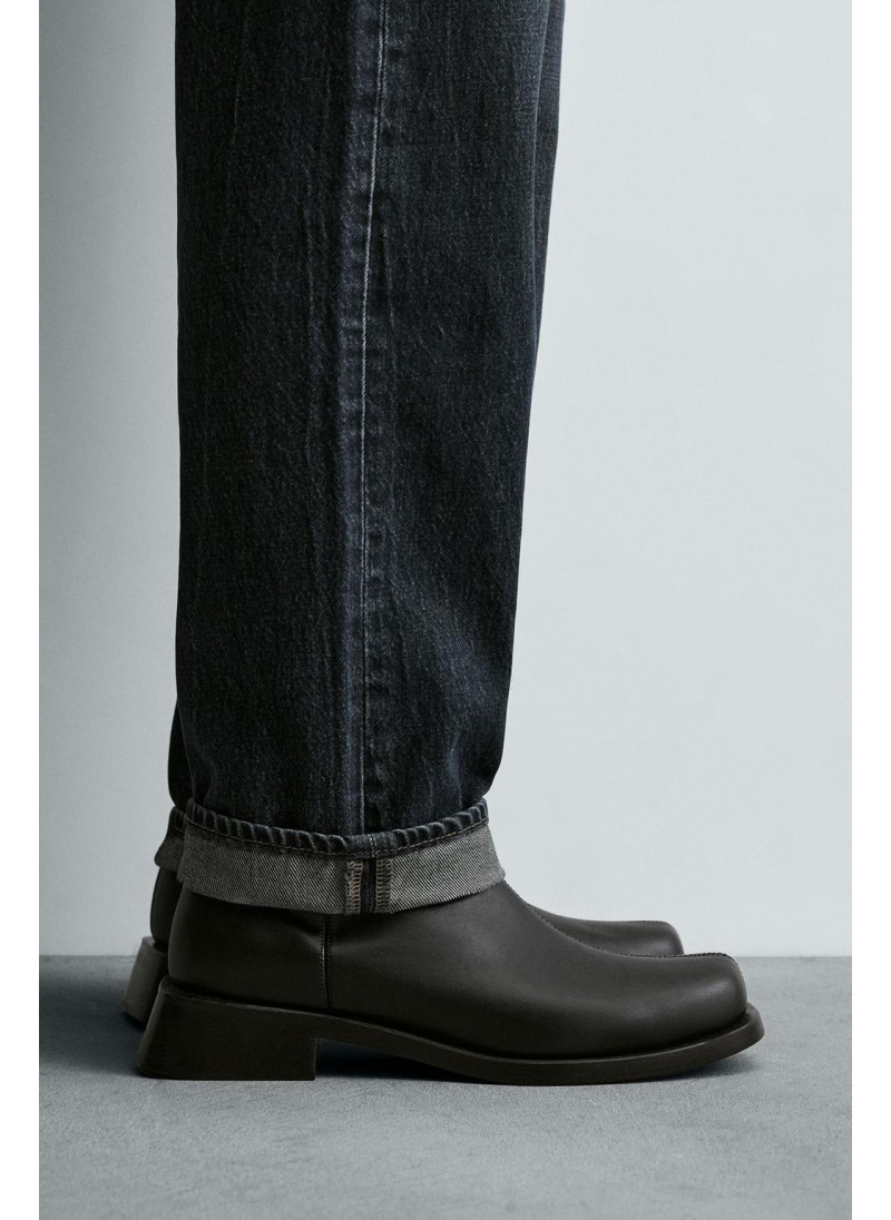 САПОГИ С ДЕКОРАТИВНОЙ СТРОЧКОЙ САПОГИ С ДЕКОРАТИВНОЙ СТРОЧКОЙ