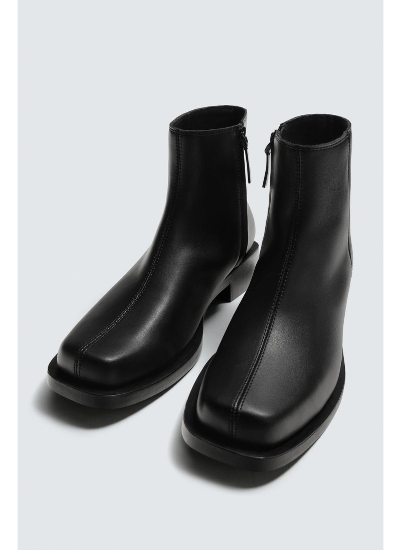 САПОГИ С ДЕКОРАТИВНОЙ СТРОЧКОЙ САПОГИ С ДЕКОРАТИВНОЙ СТРОЧКОЙ