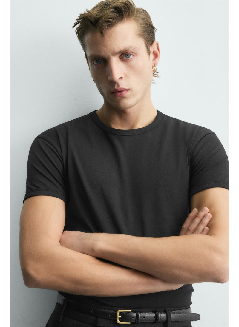 ФУТБОЛКА MUSCLE TEE FIT ФУТБОЛКА MUSCLE TEE FIT