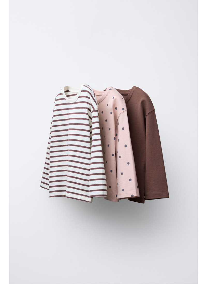 НАБОР ИЗ ТРЕХ ФУТБОЛОК С ПРИНТОМ НАБОР ИЗ ТРЕХ ФУТБОЛОК С ПРИНТОМ