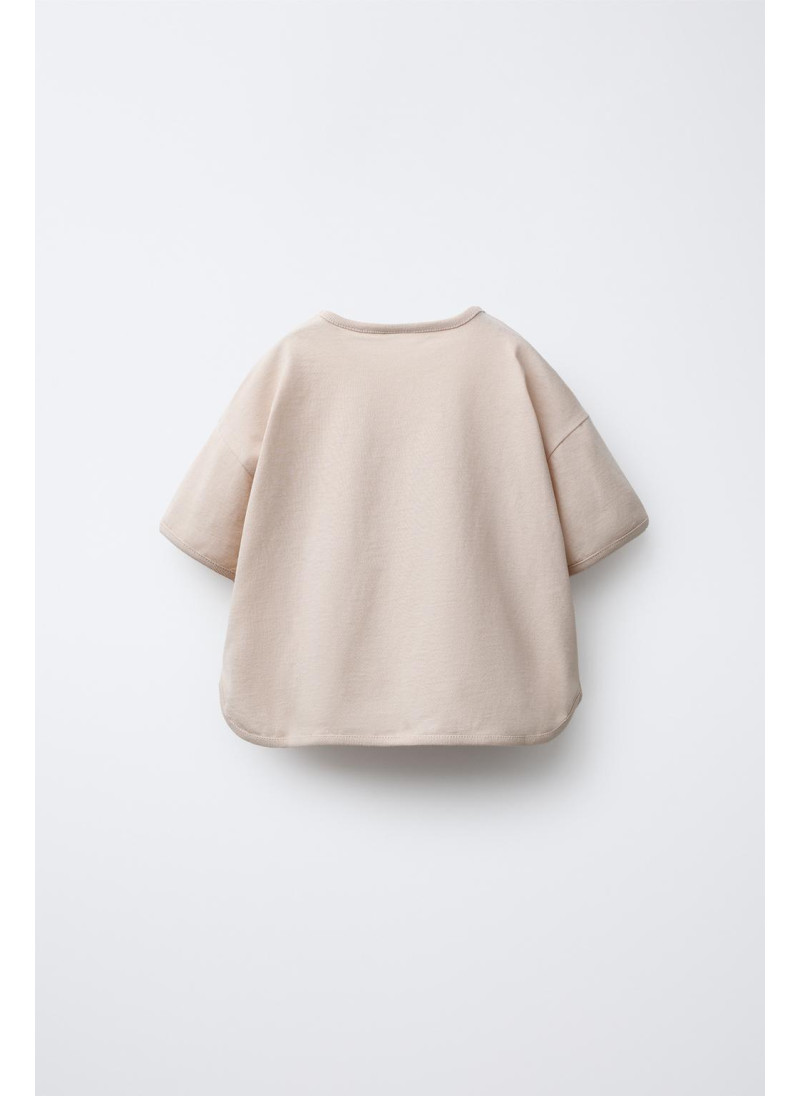 ФУТБОЛКА С ТЕКСТОВЫМИ НАШИВКАМИ ФУТБОЛКА С ТЕКСТОВЫМИ НАШИВКАМИ