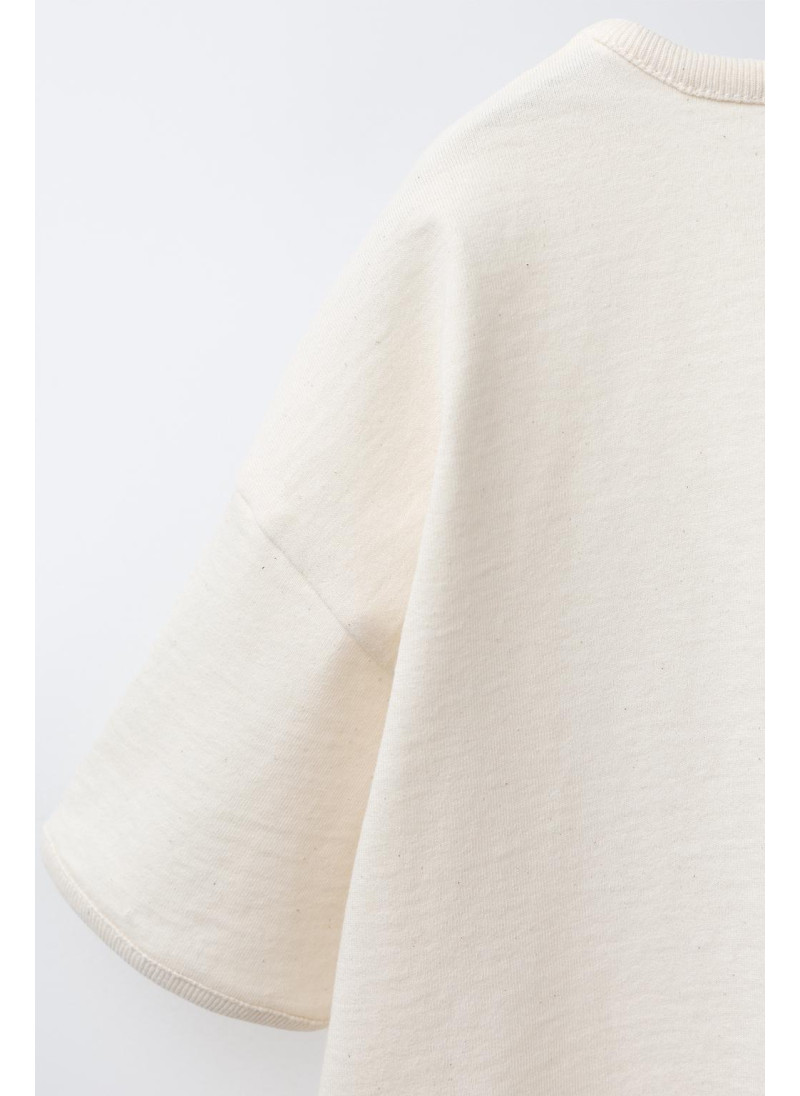 ФУТБОЛКА С ТЕКСТОВЫМИ НАШИВКАМИ ФУТБОЛКА С ТЕКСТОВЫМИ НАШИВКАМИ