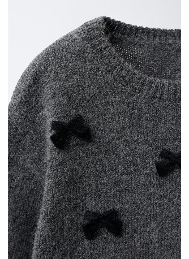 ВЯЗАНЫЙ ДЖЕМПЕР С ВОРСОВЫМИ СЕРДЦАМИ ВЯЗАНЫЙ ДЖЕМПЕР С ВОРСОВЫМИ СЕРДЦАМИ