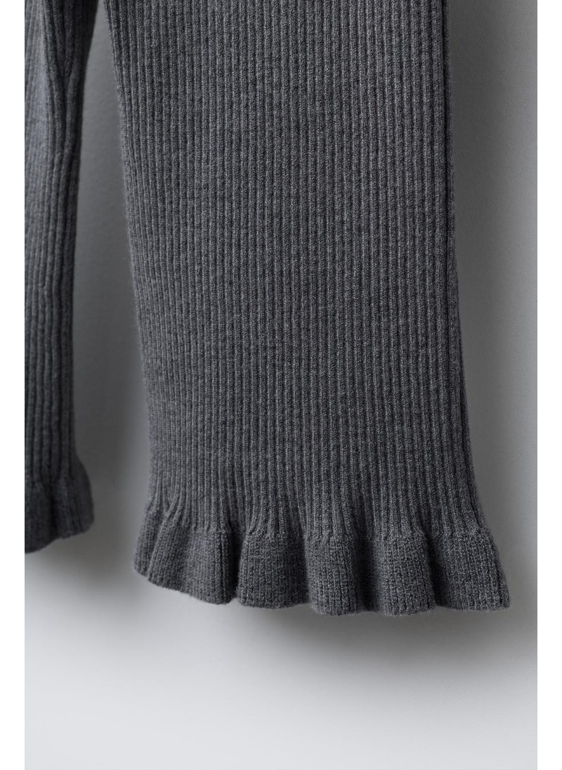 ТРИКОТАЖНЫЕ БРЮКИ С ВОЛАНАМИ ТРИКОТАЖНЫЕ БРЮКИ С ВОЛАНАМИ