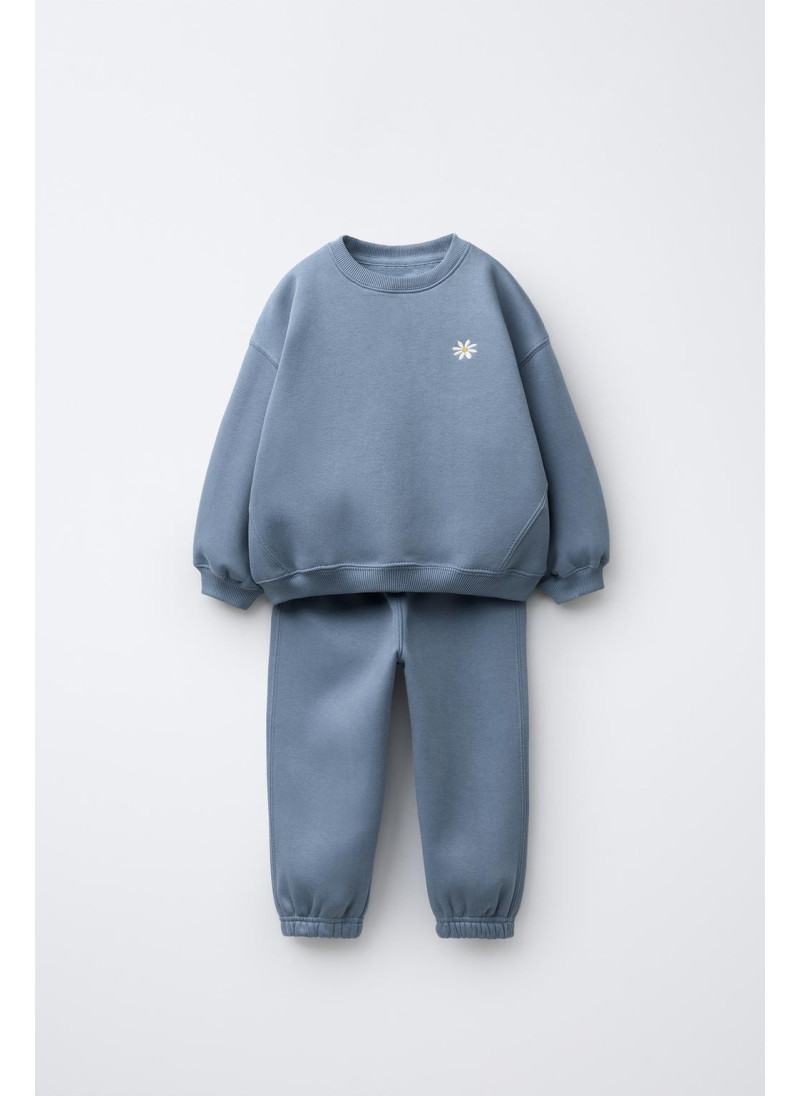 КОМПЛЕКТ ИЗ ТОЛСТОВКИ И ДЖО...