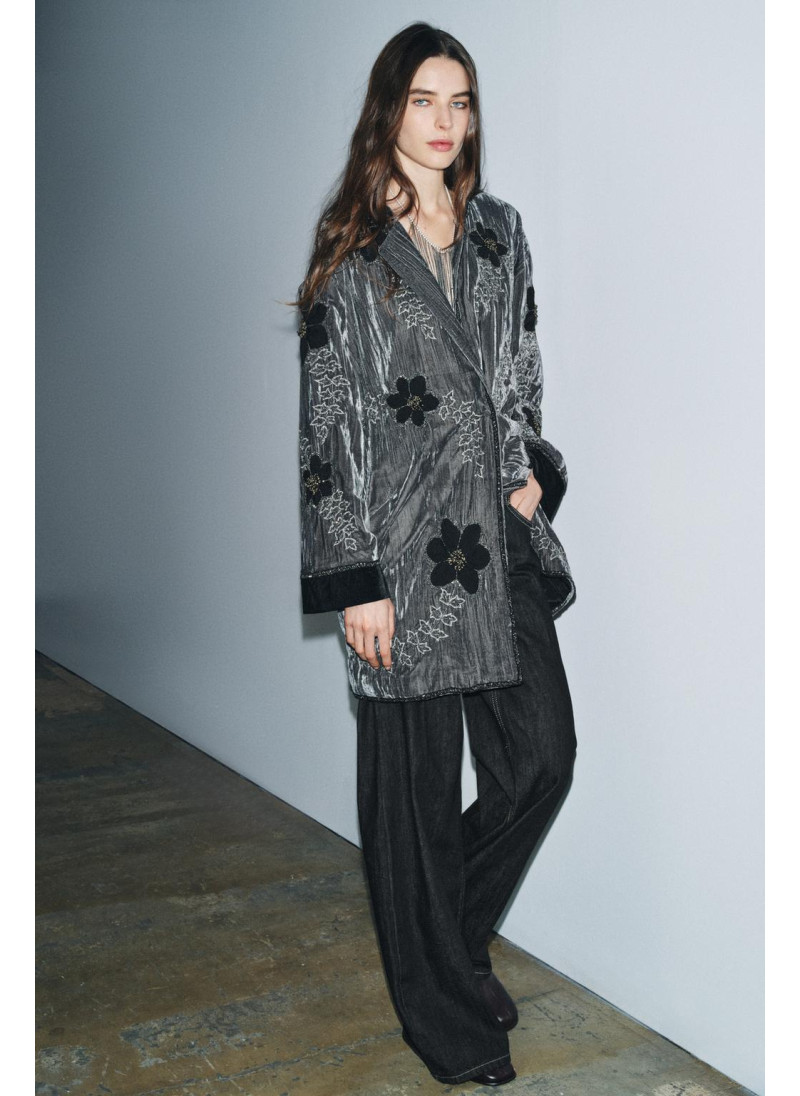 КИМОНО ИЗ ВЫШИТОГО БАРХАТА ...