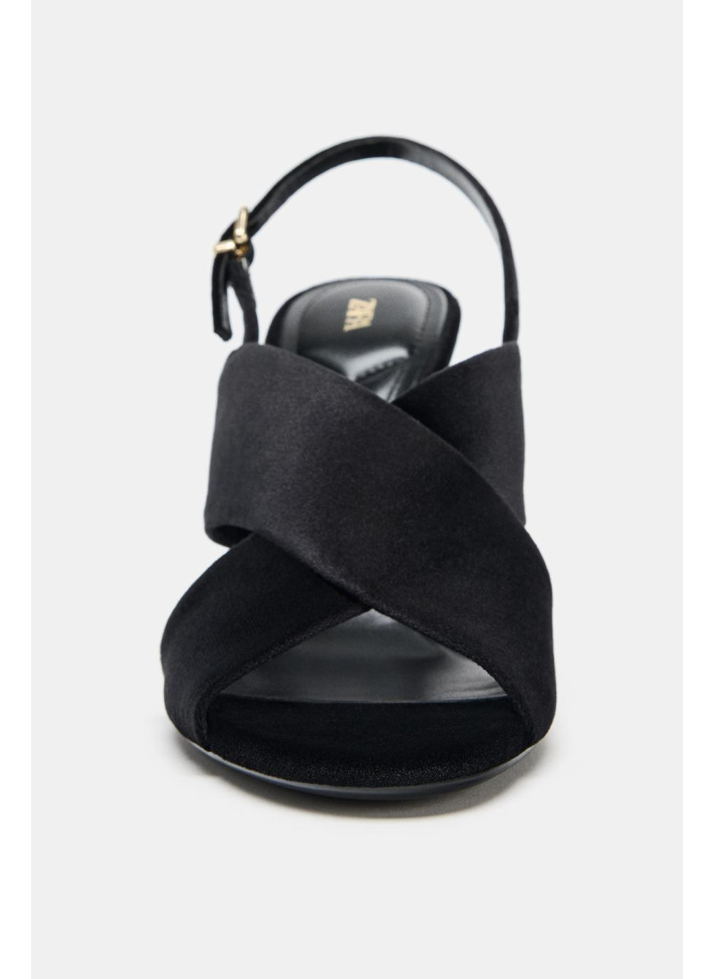 БОСОНОЖКИ НА КАБЛУКЕ С ПЕРЕКРЕЩИВАЮЩИМИСЯ РЕМЕШКАМИ БОСОНОЖКИ НА КАБЛУКЕ С ПЕРЕКРЕЩИВАЮЩИМИСЯ РЕМЕШКАМИ