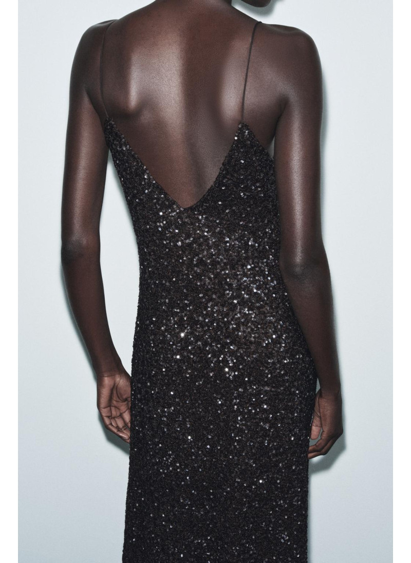 ДЛИННОЕ ПЛАТЬЕ С ПАЙЕТКАМИ ZW COLLECTION LIMITED EDITION ДЛИННОЕ ПЛАТЬЕ С ПАЙЕТКАМИ ZW COLLECTION LIMITED EDITION