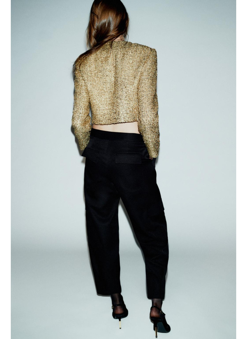 Брюки-морковки с карманами-грузовиками Брюки-морковки с карманами-грузовиками