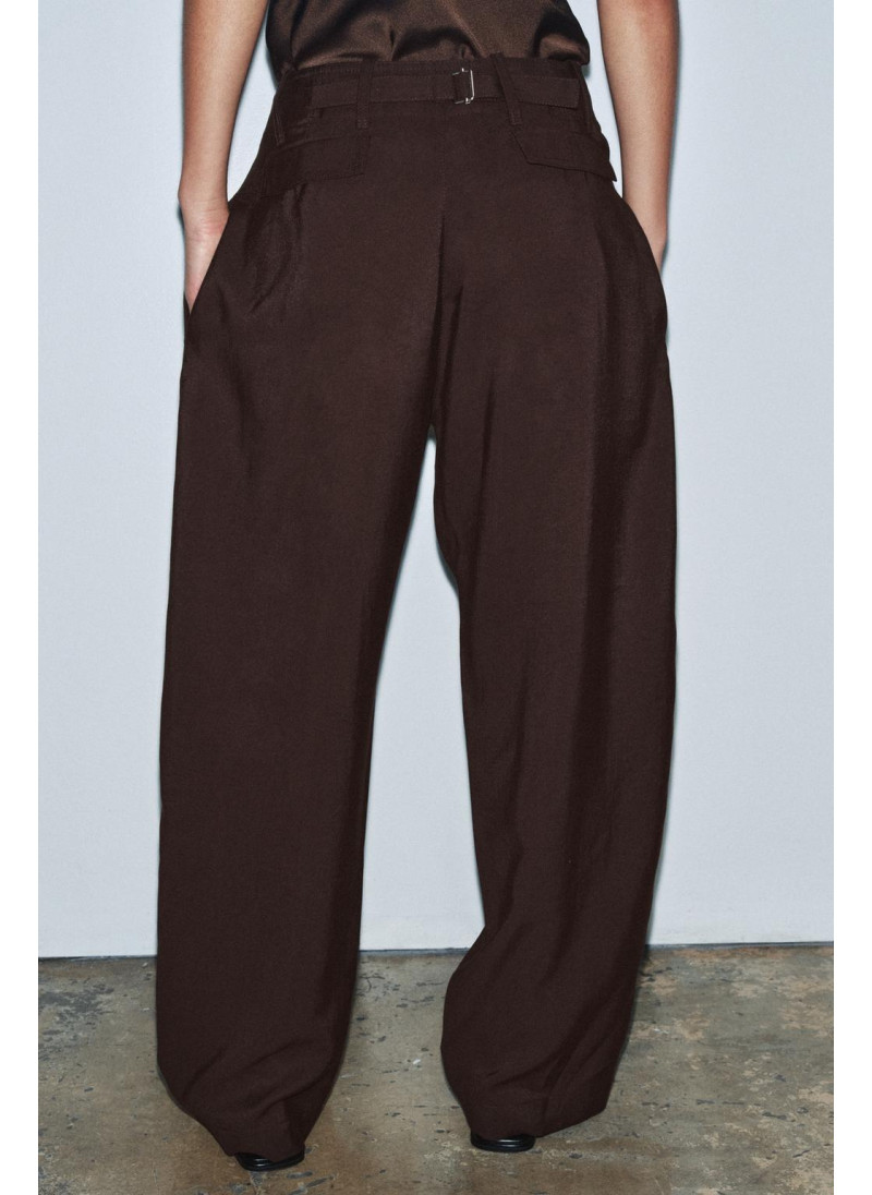 БРЮКИ CARROT WIDE LEG С ПРЯЖКОЙ — ZW COLLECTION БРЮКИ CARROT WIDE LEG С ПРЯЖКОЙ — ZW COLLECTION