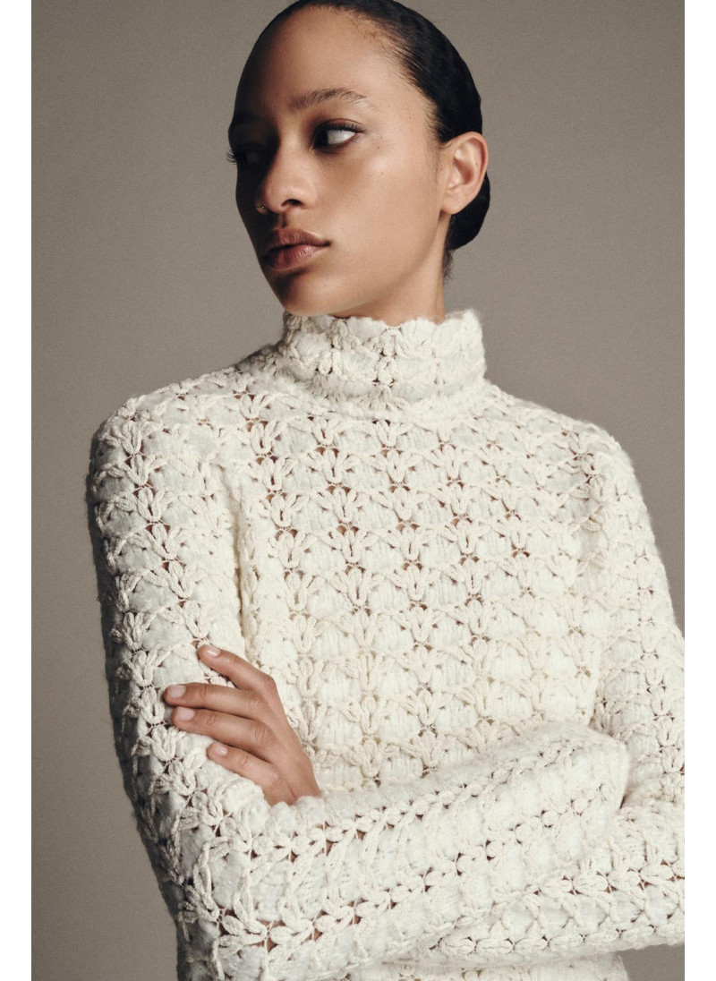 СВИТЕР ИЗ КОМБИНИРОВАННОГО ТРИКОТАЖА СВИТЕР ИЗ КОМБИНИРОВАННОГО ТРИКОТАЖА