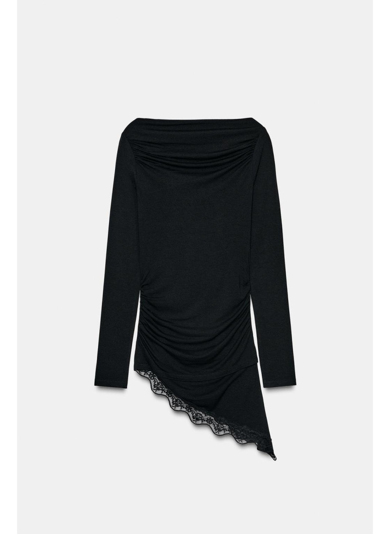 Футболка с асимметричным нижним краем из кружева Футболка с асимметричным нижним краем из кружева