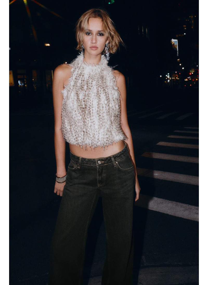 ТОП ХАЛТЕР ИЗ ИСКУССТВЕННОГО МЕХА ТОП ХАЛТЕР ИЗ ИСКУССТВЕННОГО МЕХА