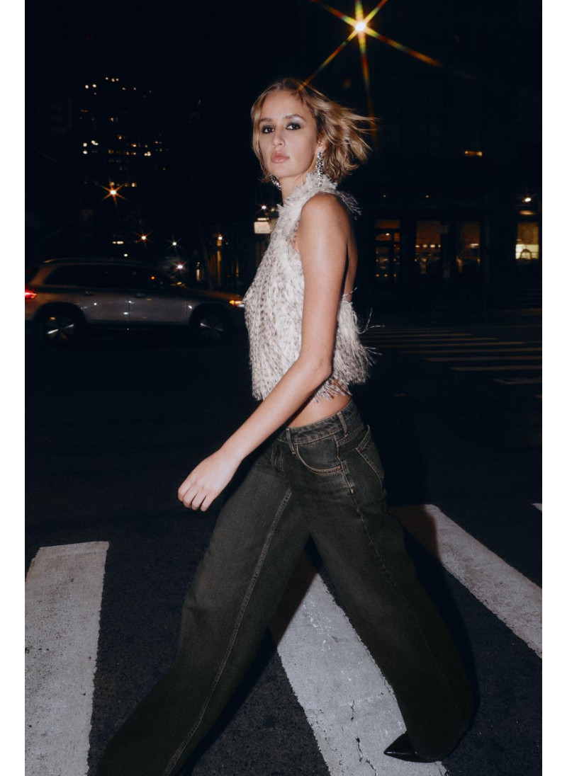 ТОП ХАЛТЕР ИЗ ИСКУССТВЕННОГО МЕХА ТОП ХАЛТЕР ИЗ ИСКУССТВЕННОГО МЕХА