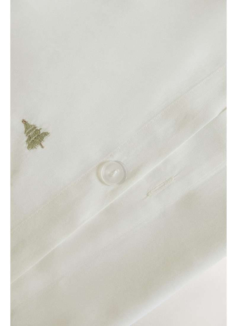 Покрывало из сатина с вышивкой рождественских елок Покрывало из сатина с вышивкой рождественских елок