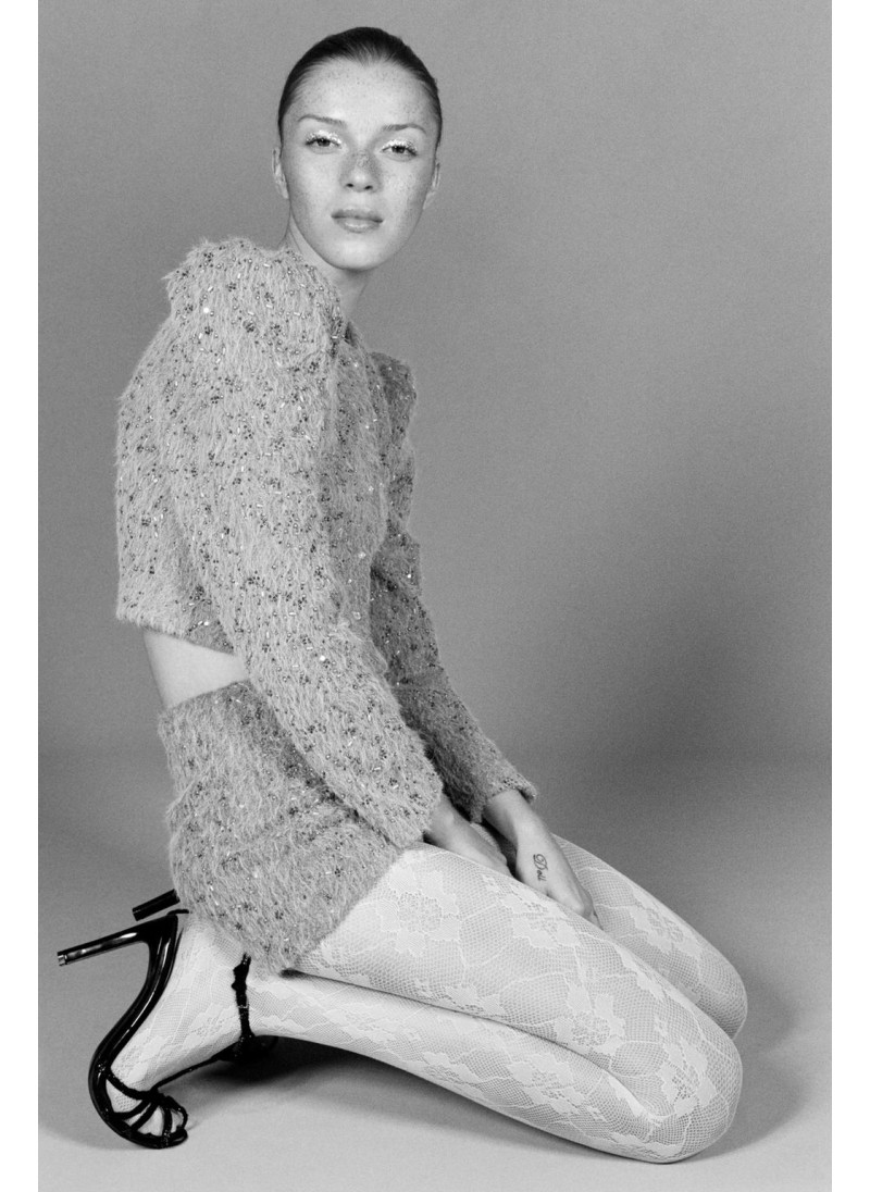 КУРТКА ИЗ ИСКУССТВЕННОГО МЕХА С БУСИНАМИ КУРТКА ИЗ ИСКУССТВЕННОГО МЕХА С БУСИНАМИ