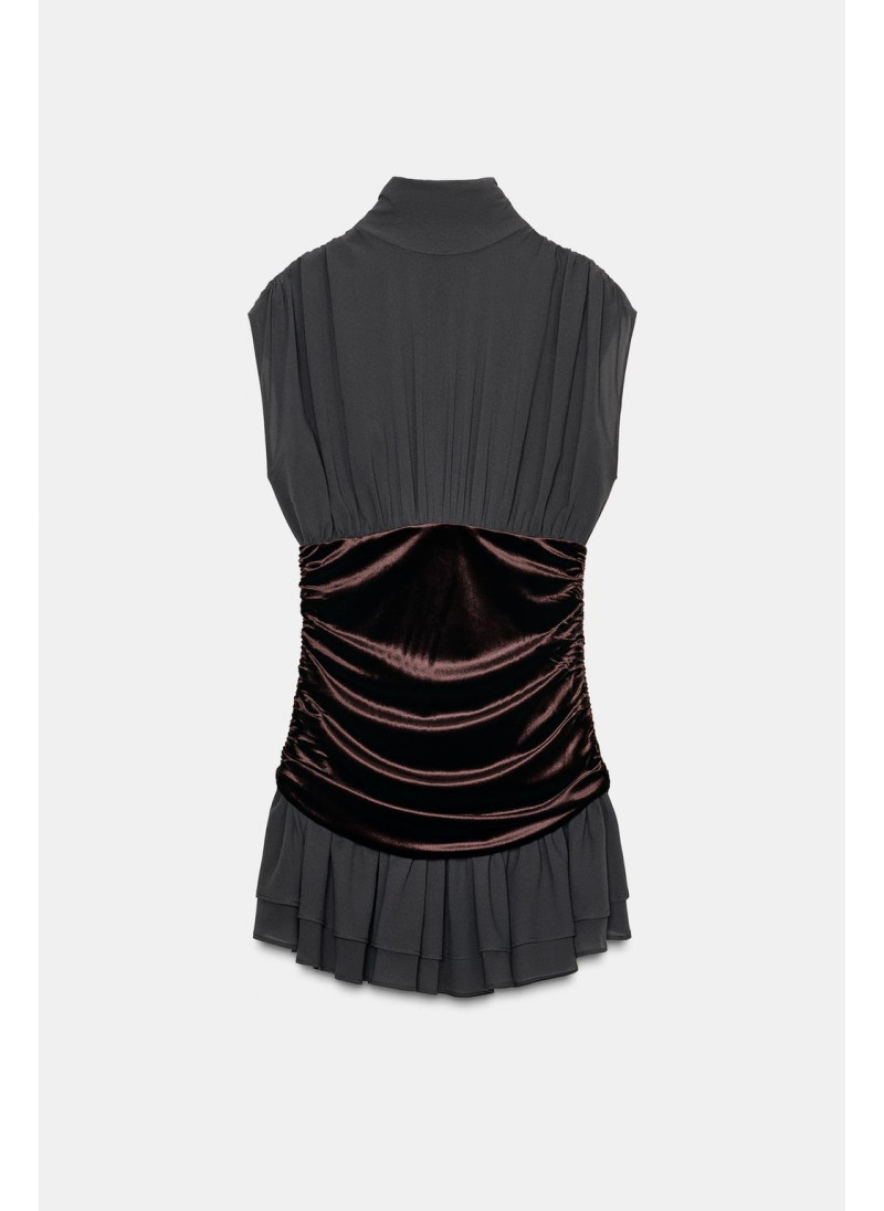 КОРОТКОЕ ПЛАТЬЕ С ВОЛАНАМИ ИЗ БАРХАТА КОРОТКОЕ ПЛАТЬЕ С ВОЛАНАМИ ИЗ БАРХАТА