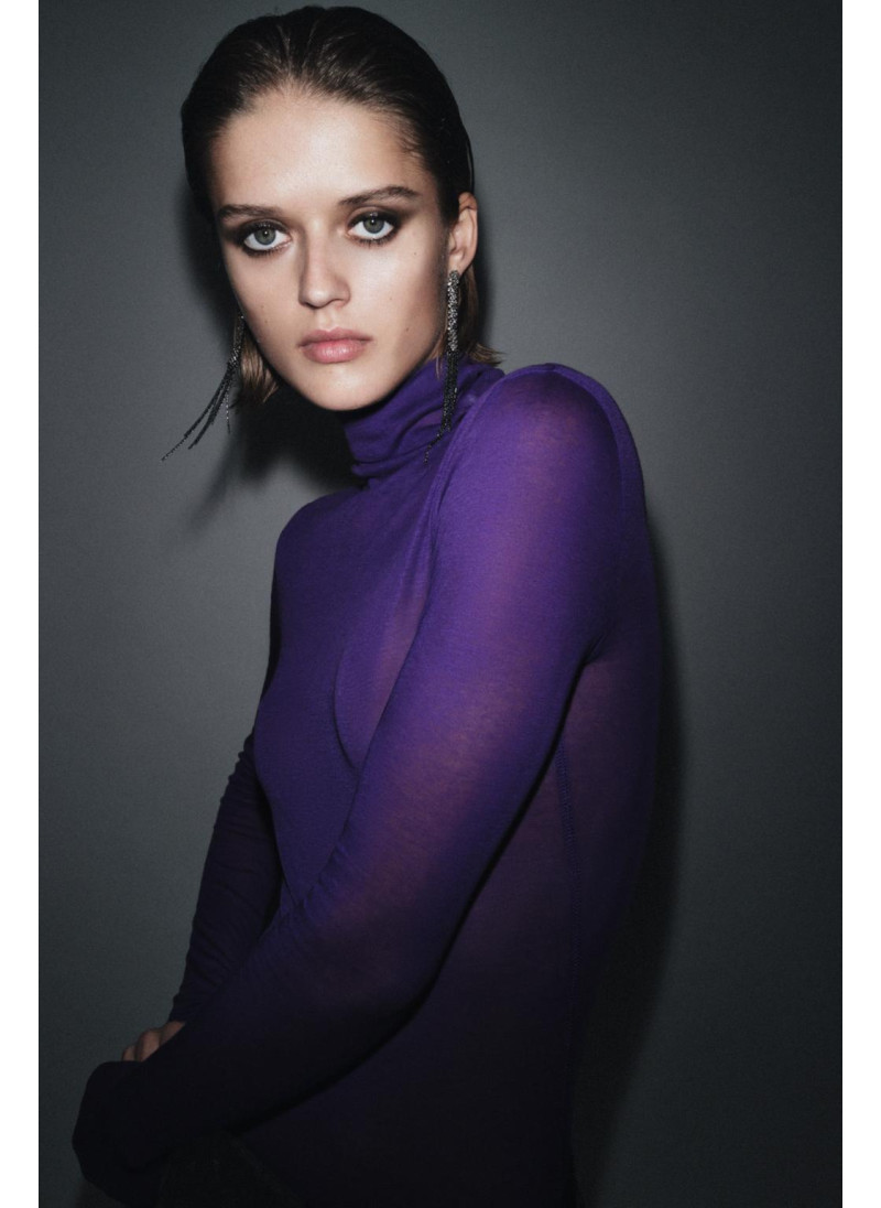 ФУТБОЛКА ИЗ ХЛОПКА SUPIMA® ФУТБОЛКА ИЗ ХЛОПКА SUPIMA®