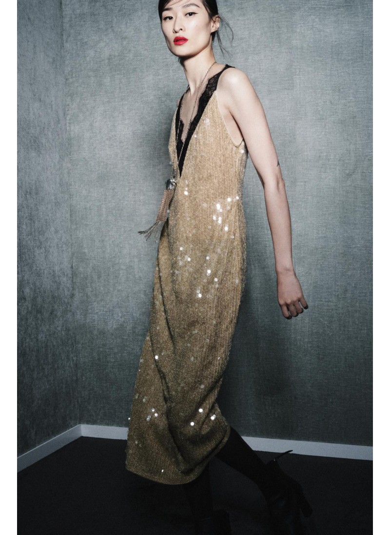 Платье с пайетками и кружевом коллекции zw Платье с пайетками и кружевом коллекции zw