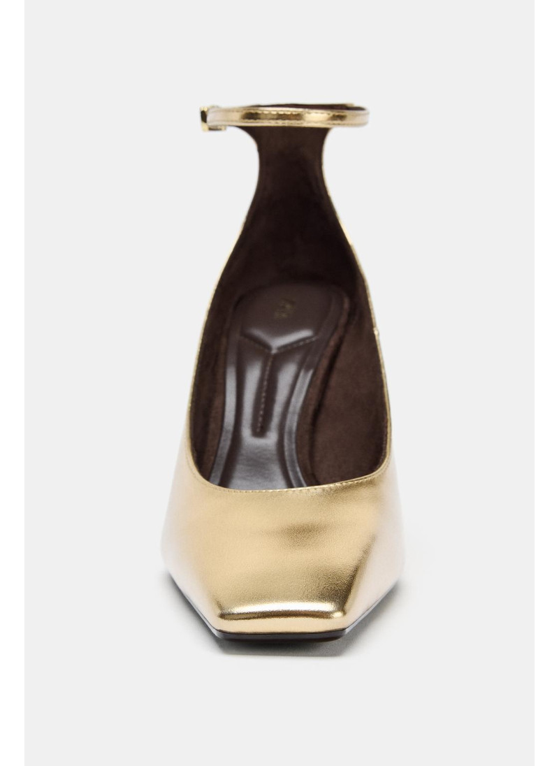 Туфли на высоком каблуке с металлическим эффектом Туфли на высоком каблуке с металлическим эффектом