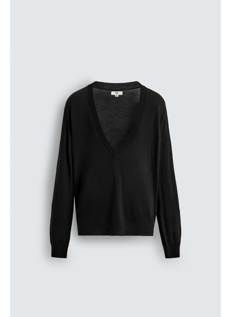 Джемпер из шерсти limited edition с v-образным вырезом Джемпер из шерсти limited edition с v-образным вырезом