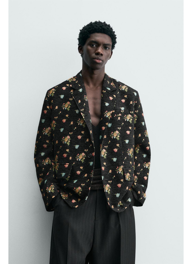 Модный жакет с цветочным жаккардовым узором Модный жакет с цветочным жаккардовым узором