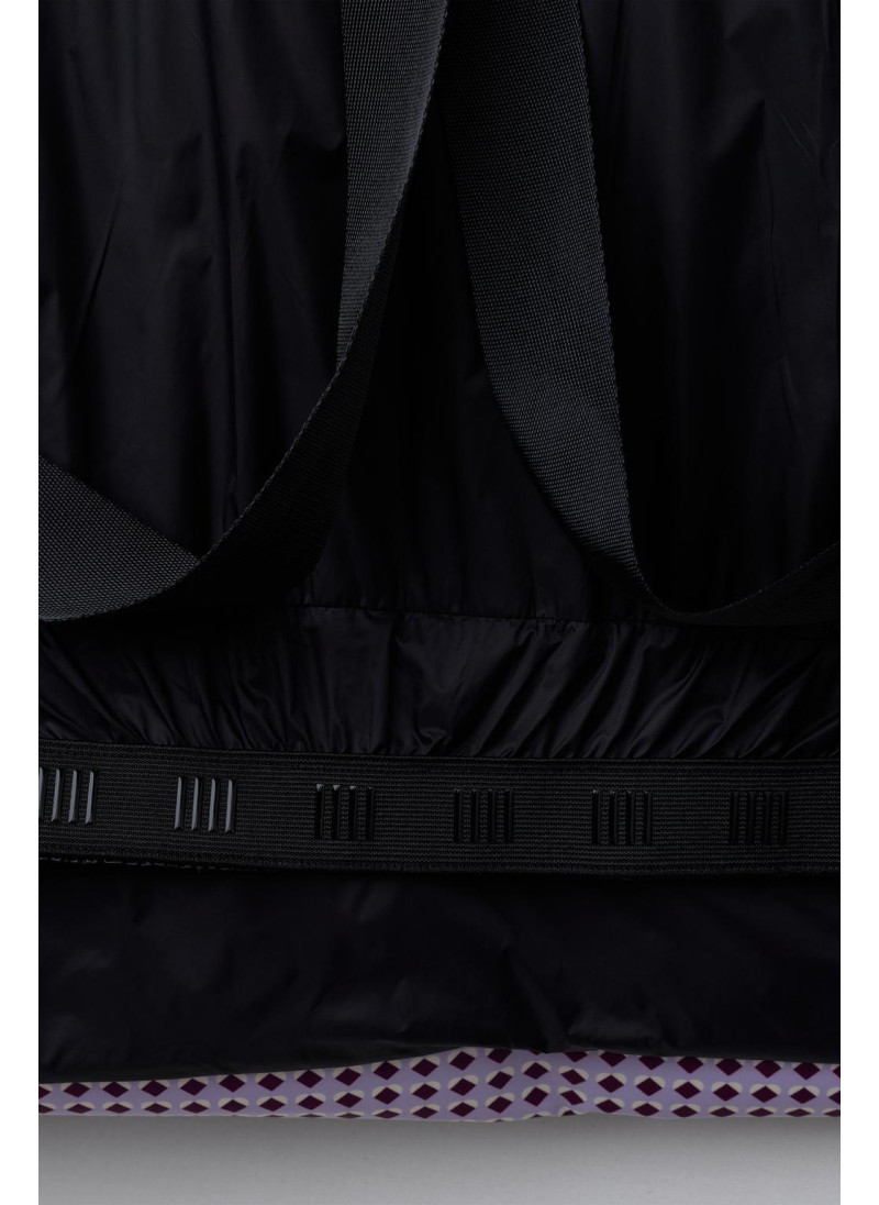 Пуховик с геометрическим принтом и набивкой из пера и пуха. защита от ветра и влаги, система recco® для лыжной коллекции Пуховик с геометрическим принтом и набивкой из пера и пуха. защита от ветра и влаги, система recco® для лыжной коллекции