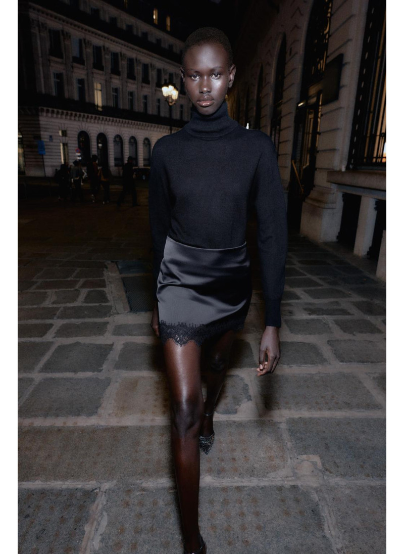 ЮБКА-ШОРТЫ С КРУЖЕВНОЙ ОТДЕ...