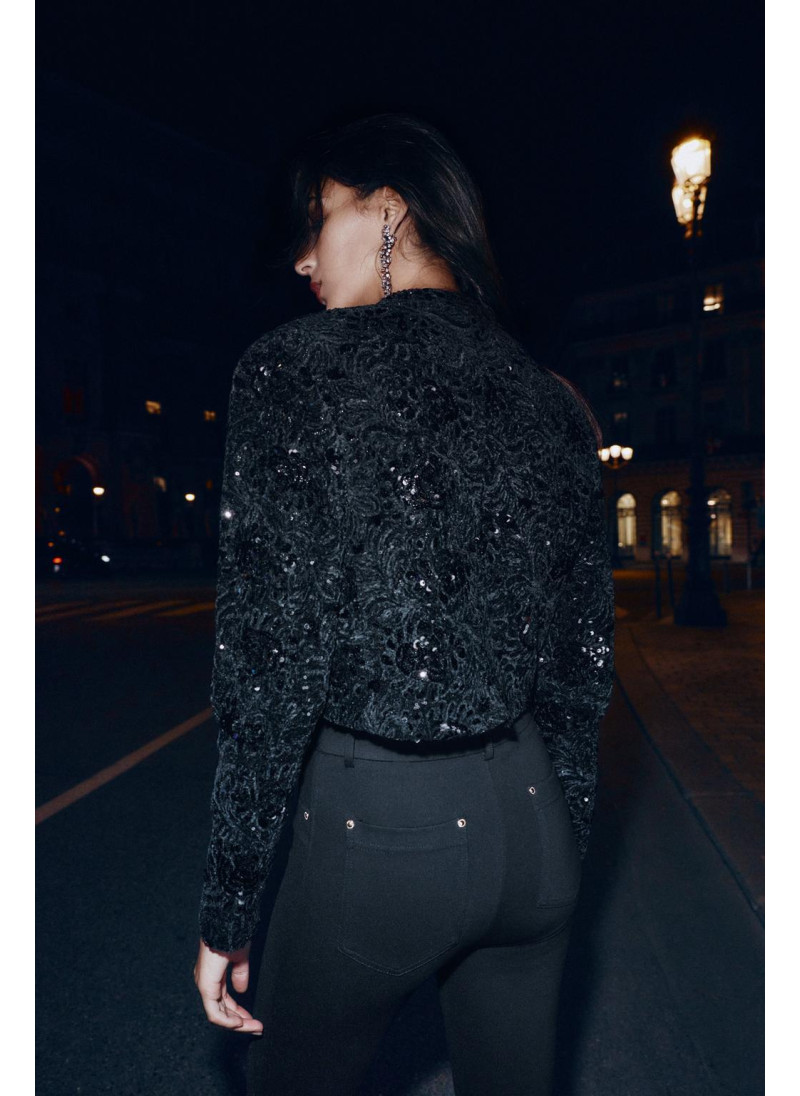 Пайетировый жакет с объемными рукавами Пайетировый жакет с объемными рукавами