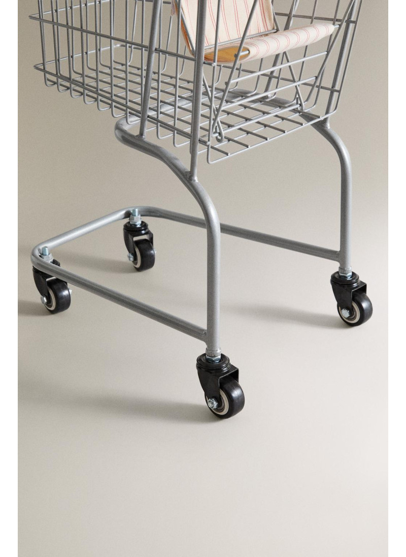 Детская игрушечная супермаркетная тележка Детская игрушечная супермаркетная тележка