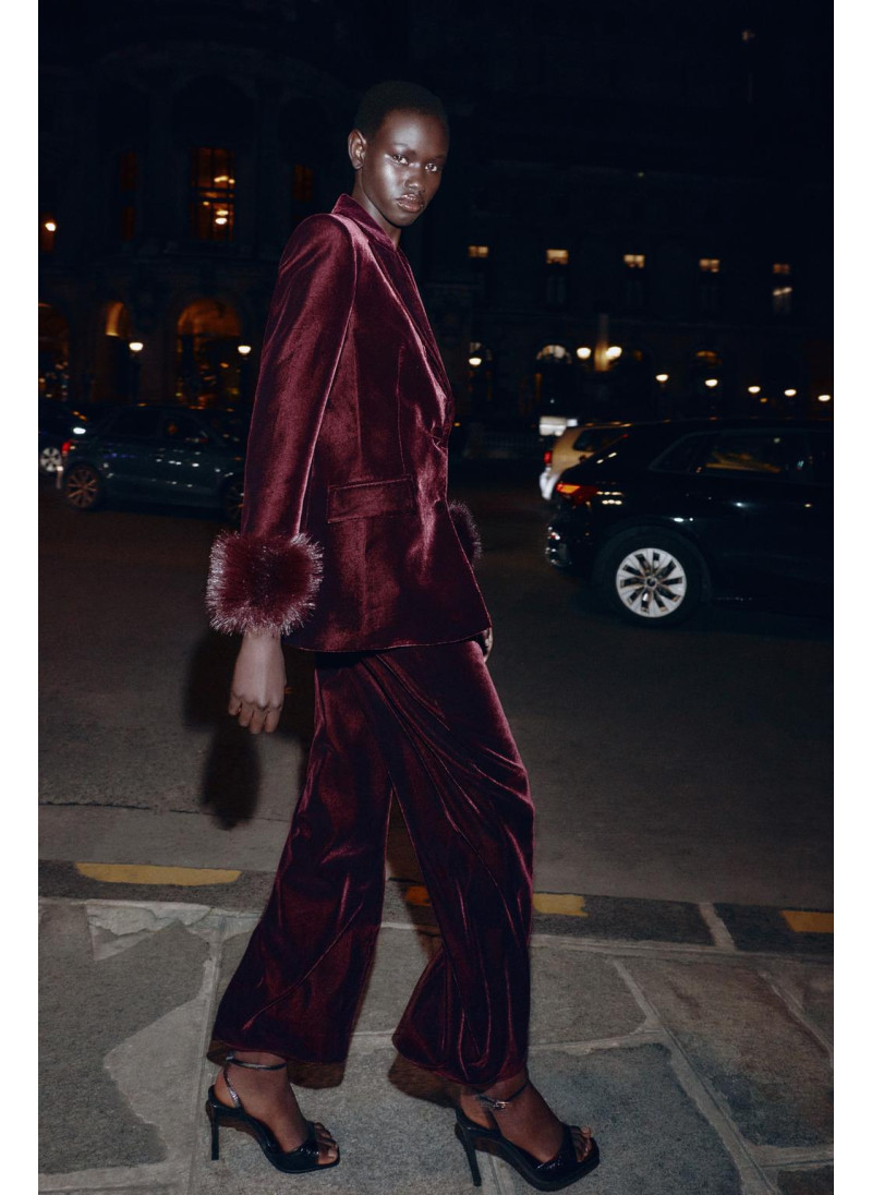 Бархатные широкие брюки Бархатные широкие брюки