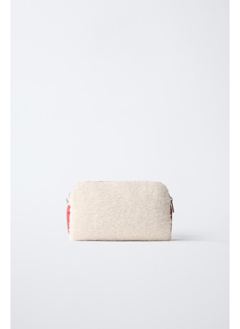 КОСМЕТИЧКА ИЗ ИСКУССТВЕННОЙ ОВЧИНЫ MINNIE MOUSE © DISNEY КОСМЕТИЧКА ИЗ ИСКУССТВЕННОЙ ОВЧИНЫ MINNIE MOUSE © DISNEY