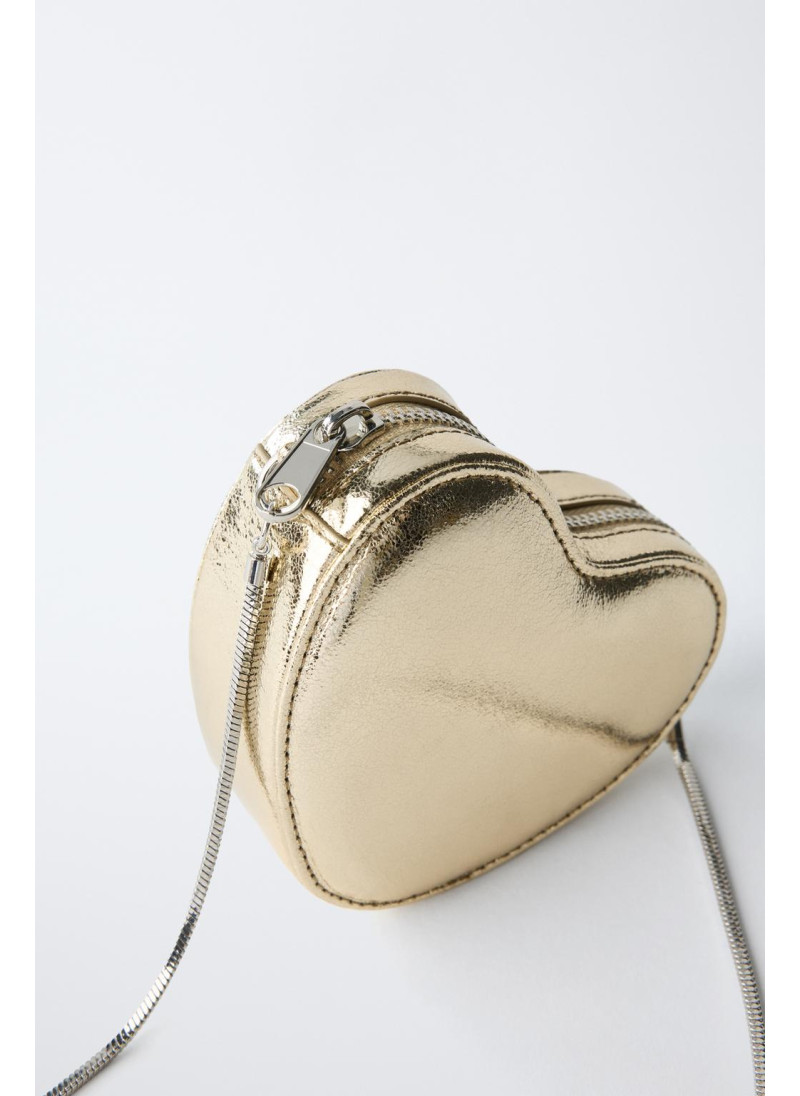 МЕТАЛЛИЧЕСКАЯ СУМКА В ВИДЕ СЕРДЦА С ПЛЕЧЕВЫМ РЕМНЕМ МЕТАЛЛИЧЕСКАЯ СУМКА В ВИДЕ СЕРДЦА С ПЛЕЧЕВЫМ РЕМНЕМ