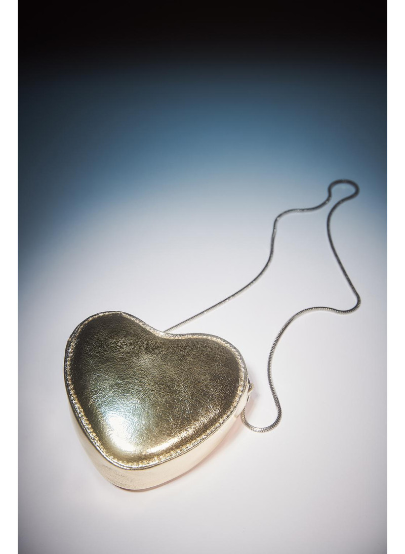 МЕТАЛЛИЧЕСКАЯ СУМКА В ВИДЕ ...