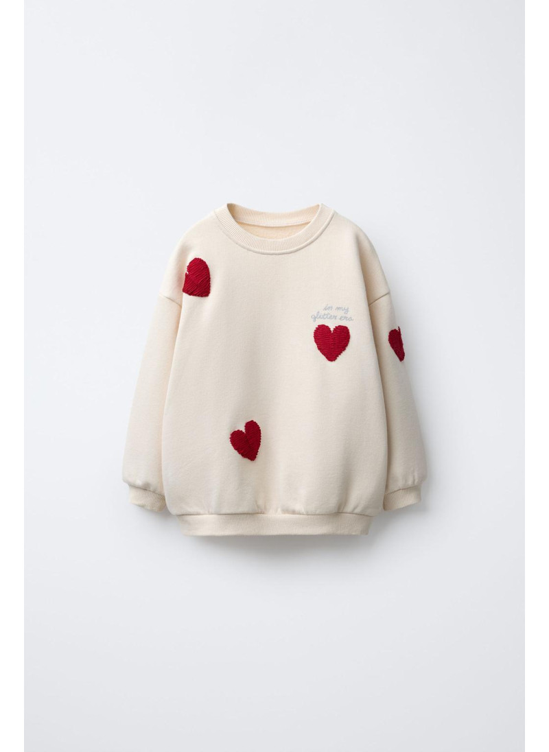 ТОЛСТОВКА С ВЫШИТЫМИ СЕРДЦ�...