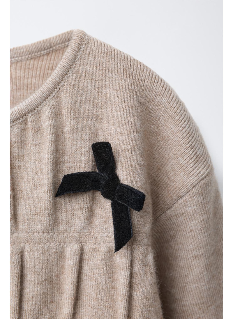 ТРИКОТАЖНОЕ ПЛАТЬЕ С БАНТАМИ ТРИКОТАЖНОЕ ПЛАТЬЕ С БАНТАМИ