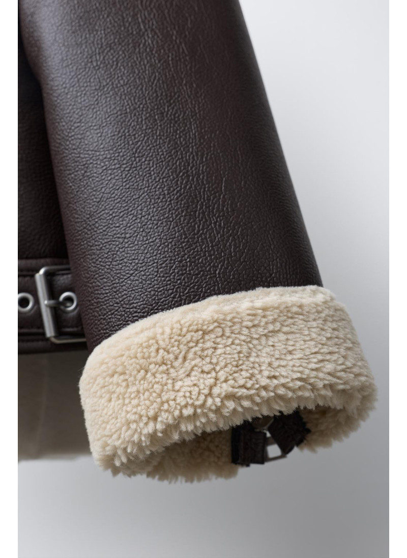 КУРТКА-ДУБЛЕНКА В БАЙКЕРСКОМ СТИЛЕ КУРТКА-ДУБЛЕНКА В БАЙКЕРСКОМ СТИЛЕ