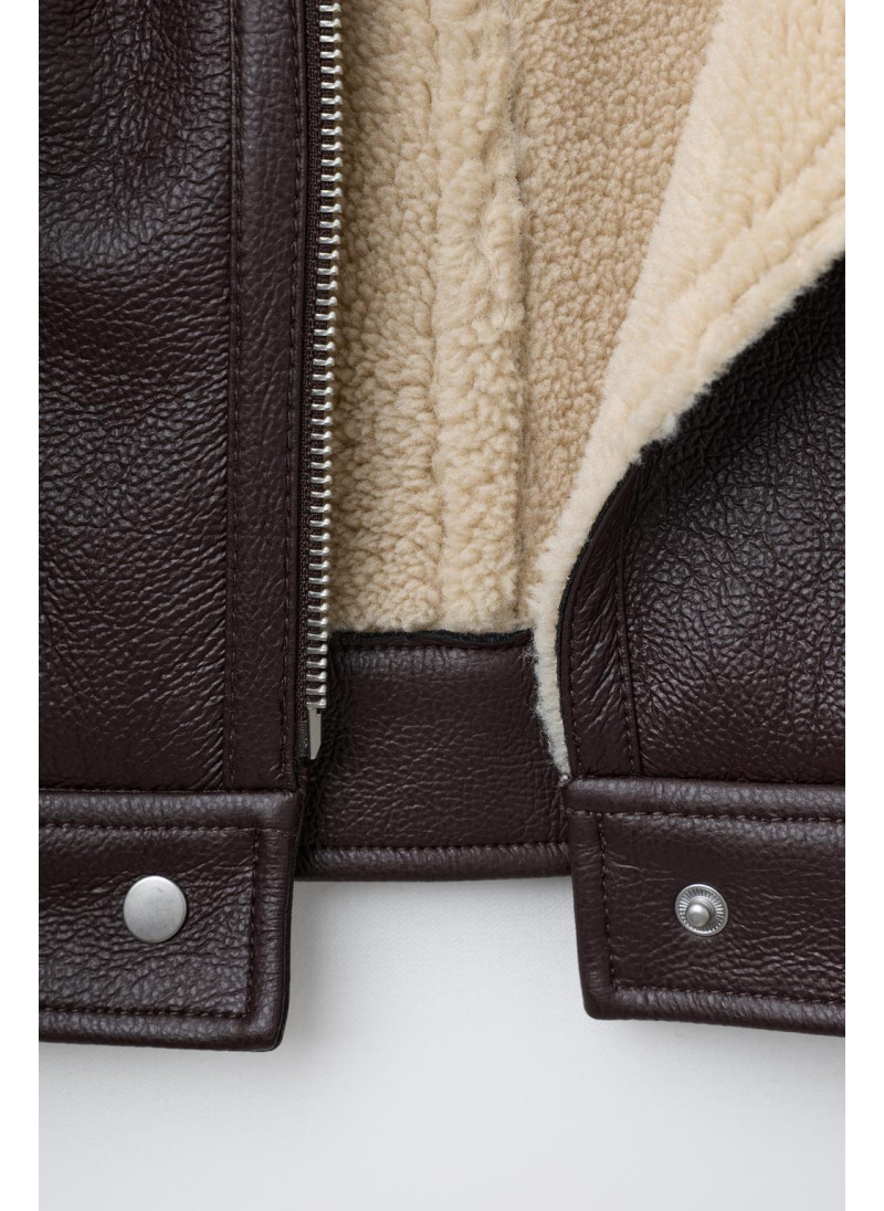 КУРТКА-ДУБЛЕНКА В БАЙКЕРСКОМ СТИЛЕ КУРТКА-ДУБЛЕНКА В БАЙКЕРСКОМ СТИЛЕ