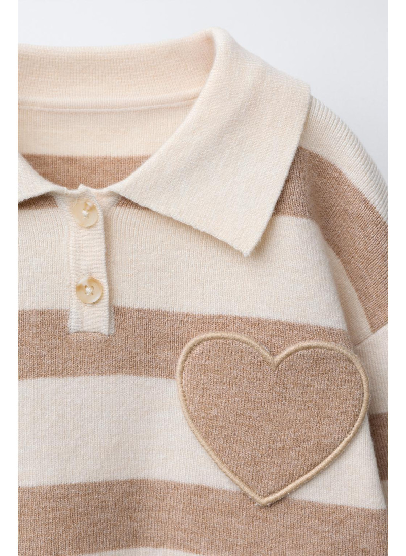 ТРИКОТАЖНОЕ ПОЛО В ПОЛОСКУ С КАРМАНОМ-СЕРДЦЕМ ТРИКОТАЖНОЕ ПОЛО В ПОЛОСКУ С КАРМАНОМ-СЕРДЦЕМ