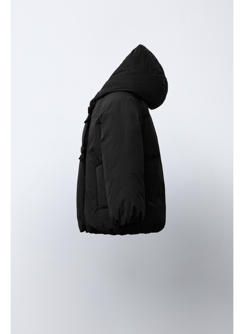 ДВУБОРТНОЕ ПАЛЬТО С КАПЮШОНОМ И БАНТИКАМИ ДВУБОРТНОЕ ПАЛЬТО С КАПЮШОНОМ И БАНТИКАМИ